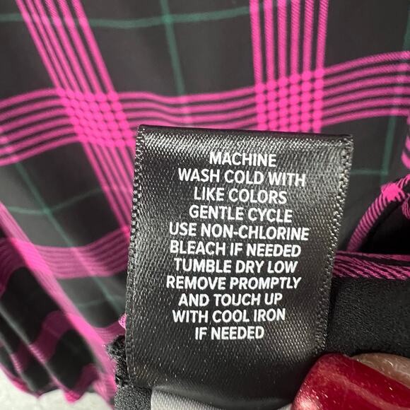 Torrid Shirt Womens 4XL Black Pink Plaid Short Sleeve Button Back Top Plus Size - Picture 14 of 15